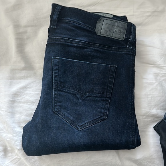 7 PAIR LOT MENS JEANS - Picture 3 of 7